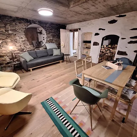Casa Piazzo Due Apartment *